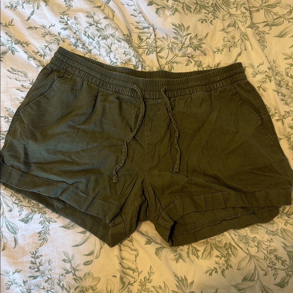 Old Navy Sage Green Elastic Waist Shorts